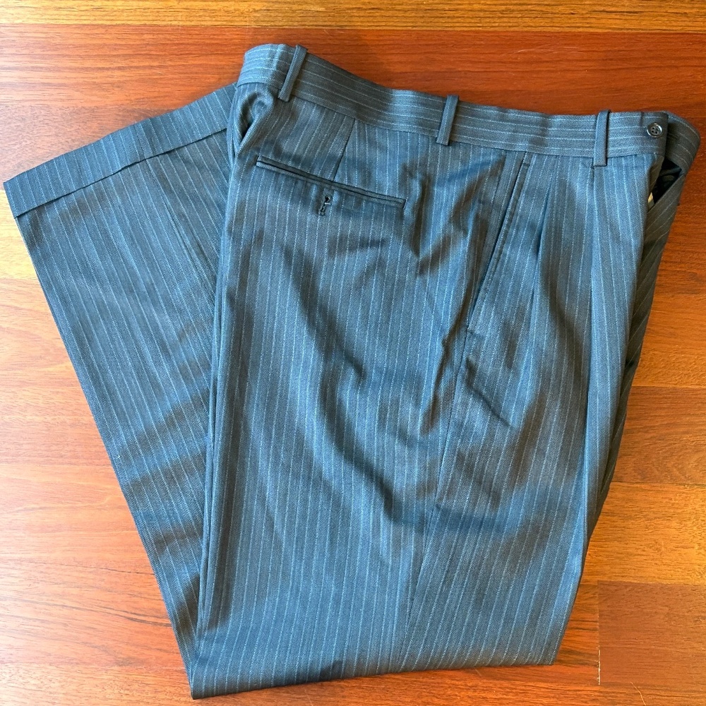 Barry Bricken Navy Cuffed Dress Pants - Size 32 x 30
